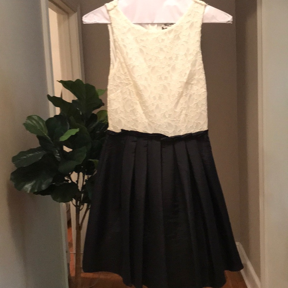 Lace Cocktail Dress